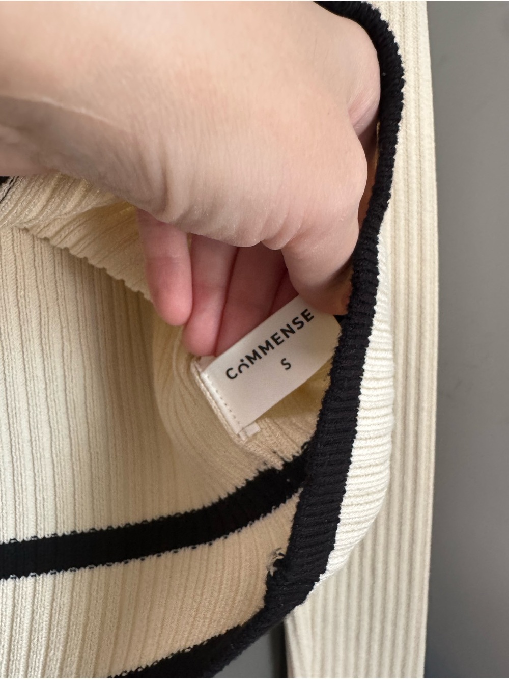 Commense Cream Ribbed Crop Cardigan with Black Trim and Gold Buttons - Picture 3 of 3